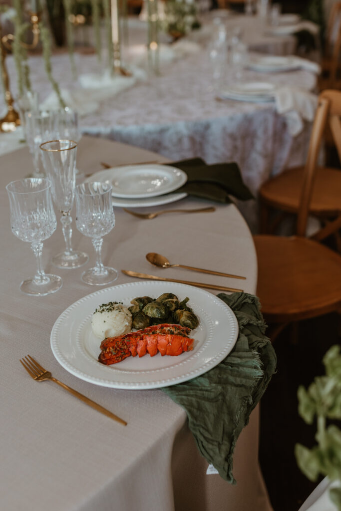 Houston wedding catering options, wedding meal styles explained, buffet vs plated wedding dinner, wedding reception food ideas Houston, passed appetizers wedding reception, wedding dinner stations ideas, budget-friendly wedding catering Houston, best catering style for wedding, wedding dinner timeline and menu, Fulshear wedding catering tips