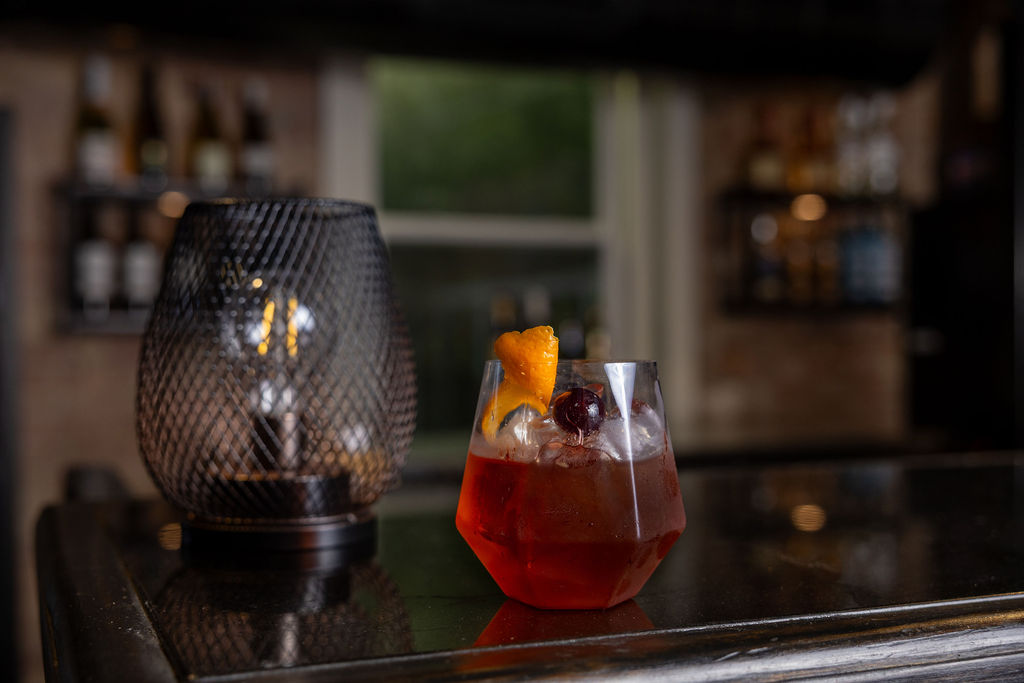 Houston winter wedding cocktails, Fulshear winter wedding drinks, Houston wedding signature cocktails, Fulshear wedding mocktail ideas, Houston holiday wedding drink menu, Texas winter wedding cocktails near Houston, Fulshear wedding bar inspiration, Houston seasonal wedding cocktails and mocktails, winter wedding drinks Houston venues, best winter cocktails for weddings in Fulshear