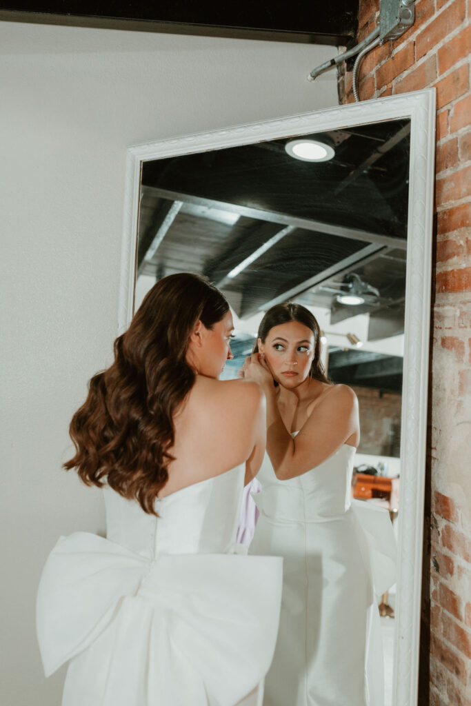 micro wedding Houston, micro wedding venues near Houston, small wedding venues Houston, intimate wedding venues Houston, micro wedding packages Houston, affordable micro wedding Houston, garden micro wedding Houston, small intimate wedding Houston, elopement vs micro wedding, non traditional wedding venues Houston