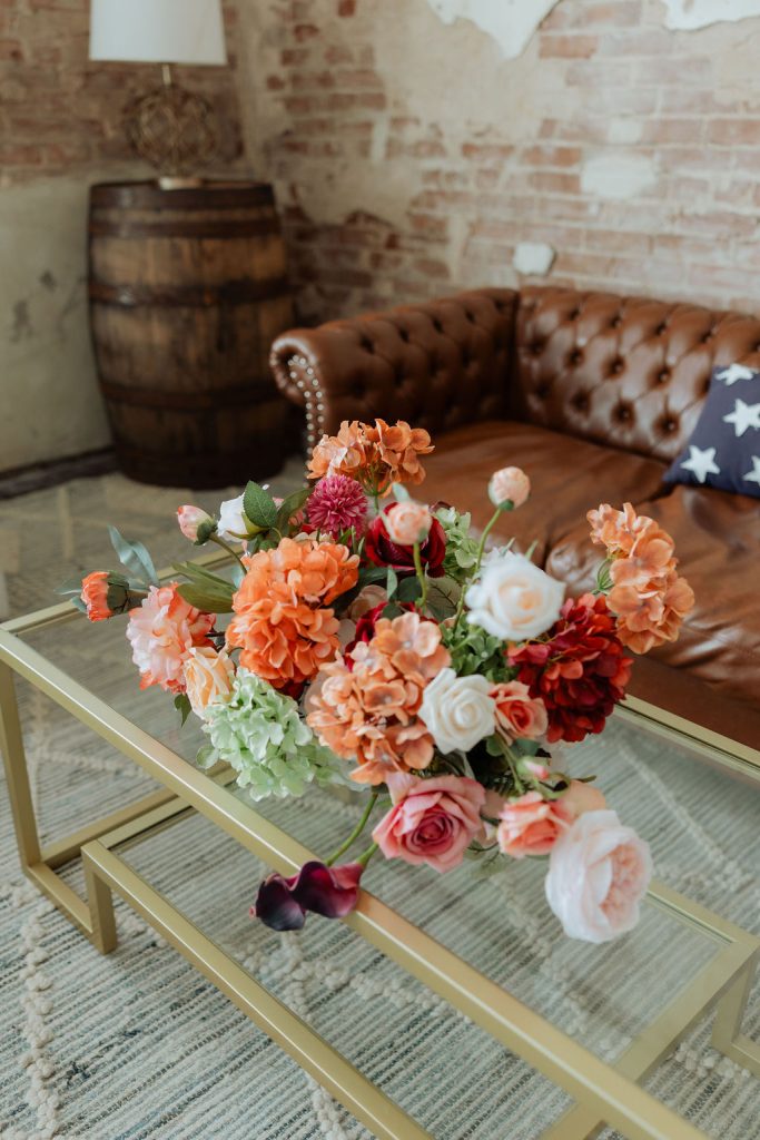 wedding flower budget Houston, how much do wedding flowers cost, Houston wedding flowers cost, wedding florist budget guide, affordable wedding flowers Houston, wedding flower checklist, wedding flower ideas on a budget, elegant wedding flowers Houston, wedding flowers for historic venues, how to save money on wedding flowers